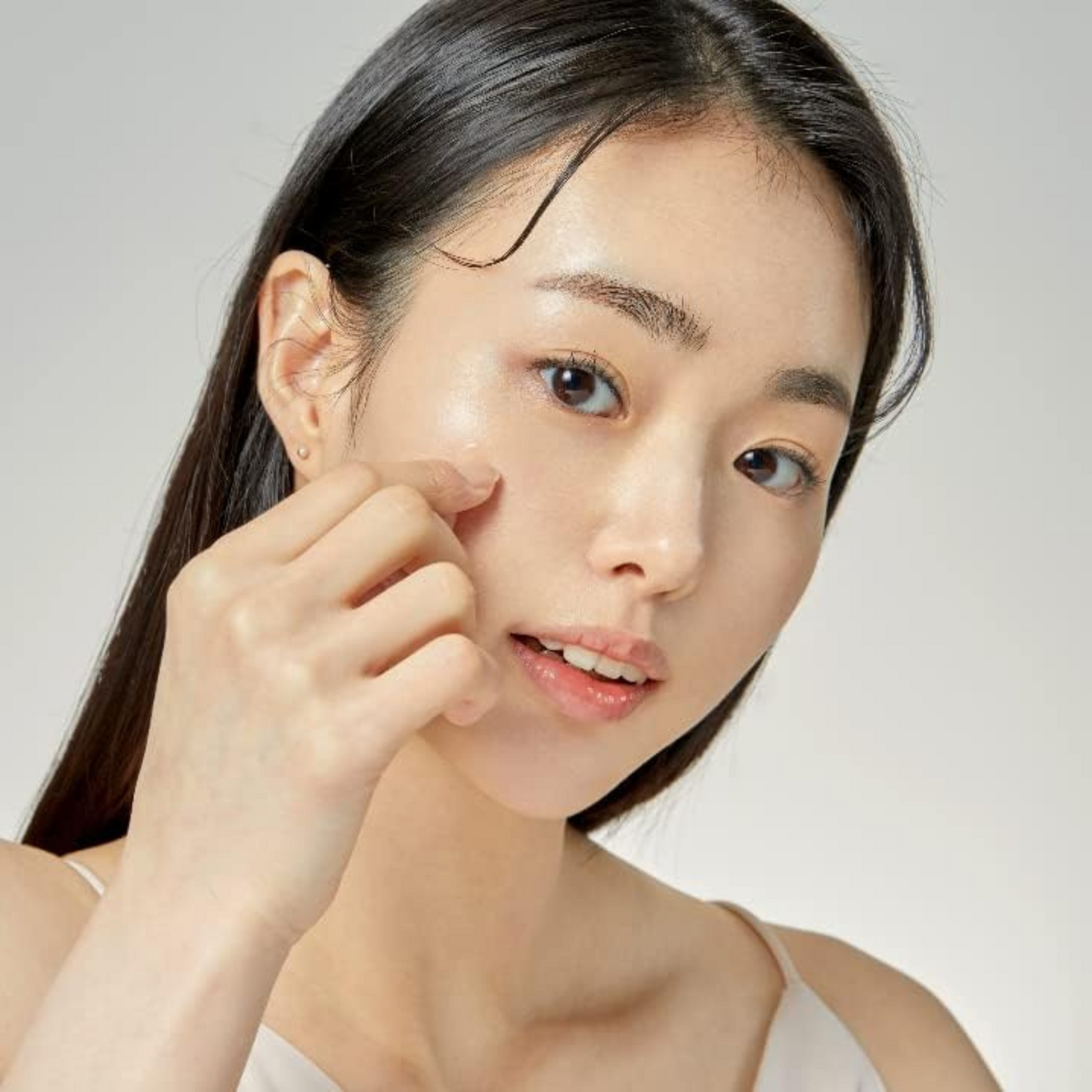 COSRX Clear Fit Master Patch, acne spot patch, pimple patch, hydrocolloid acne patch, clear acne patch, acne treatment UK, blemish patch, spot treatment, COSRX acne patch, invisible pimple patch, acne healing patch, best pimple patch UK, skincare for acne, acne care solution, fast acne healing